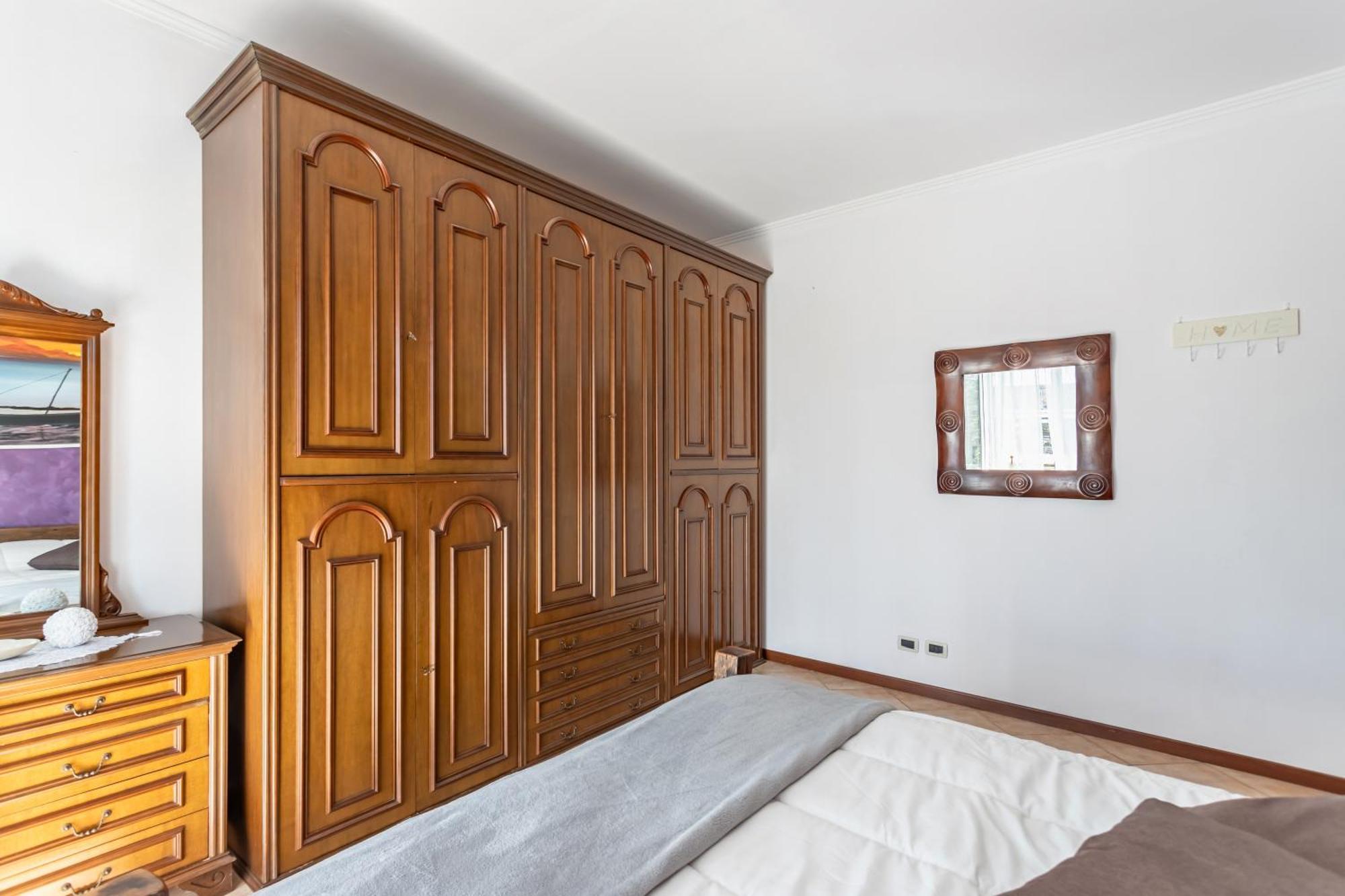 Lilly House - Travaco Siccomario - By Host4U Apartment San Martino Siccomario Exterior foto